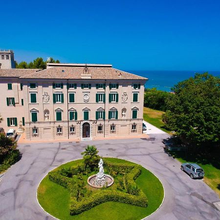 Domus Stella Maris - Casa Per Ferie Hotell Ancona Eksteriør bilde