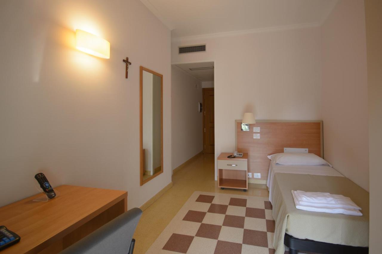 Domus Stella Maris - Casa Per Ferie Hotell Ancona Eksteriør bilde