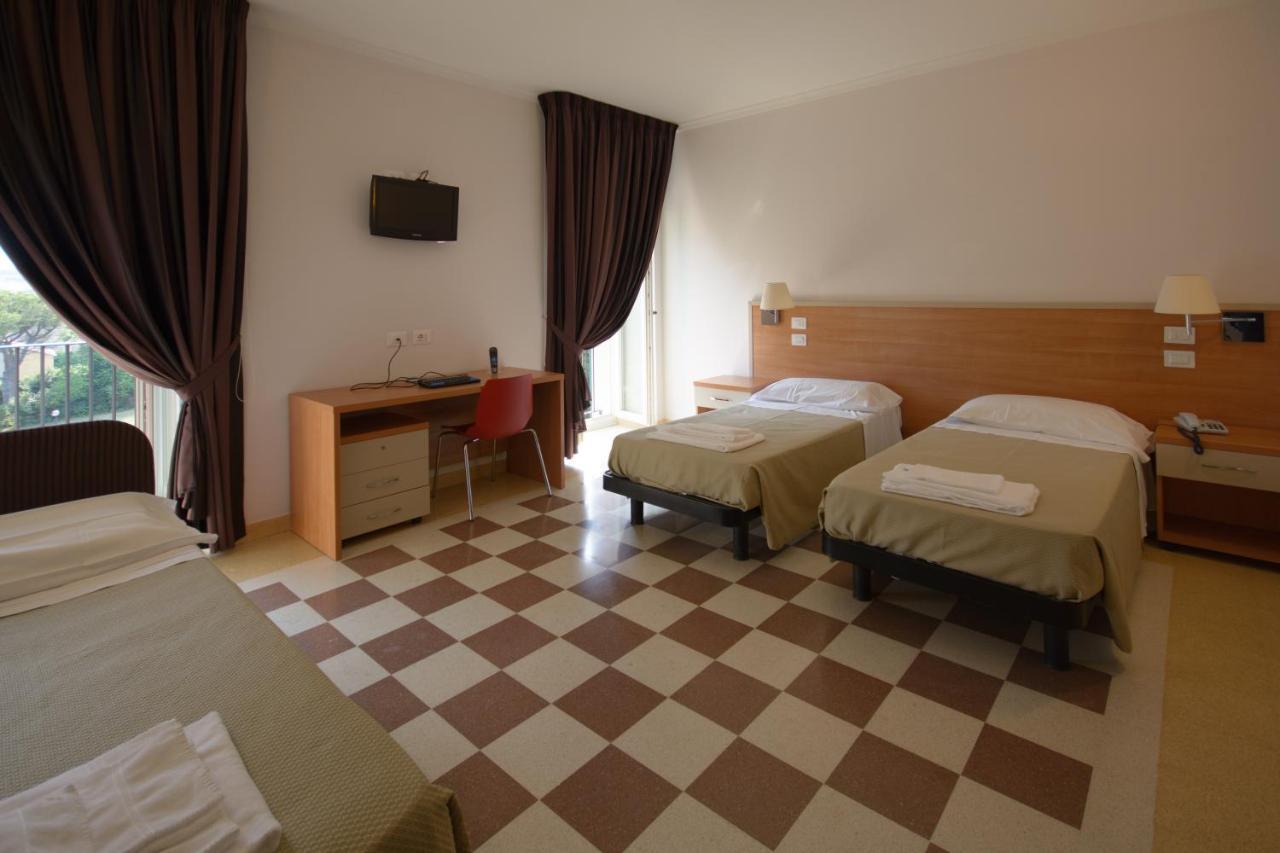 Domus Stella Maris - Casa Per Ferie Hotell Ancona Eksteriør bilde