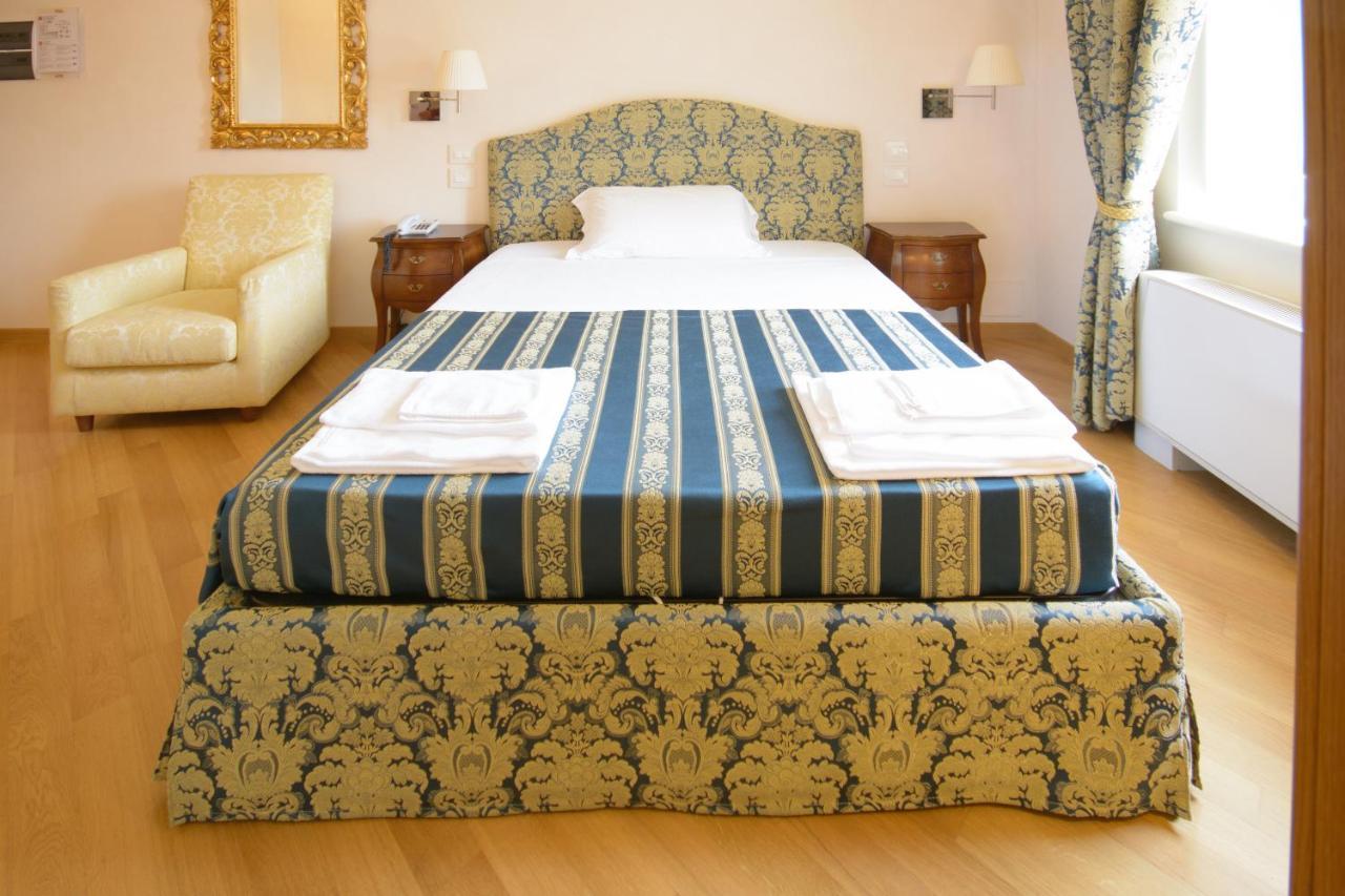 Domus Stella Maris - Casa Per Ferie Hotell Ancona Eksteriør bilde