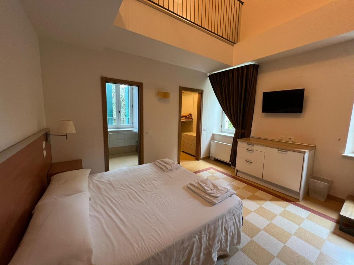 Domus Stella Maris - Casa Per Ferie Hotell Ancona Eksteriør bilde