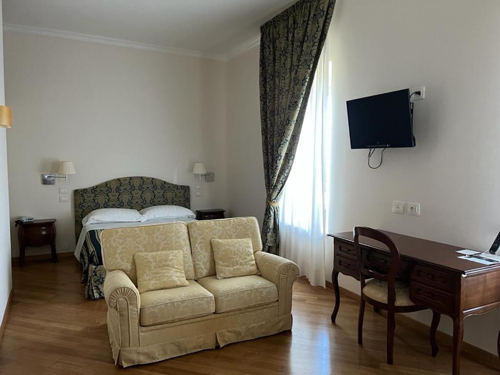 Domus Stella Maris - Casa Per Ferie Hotell Ancona Eksteriør bilde
