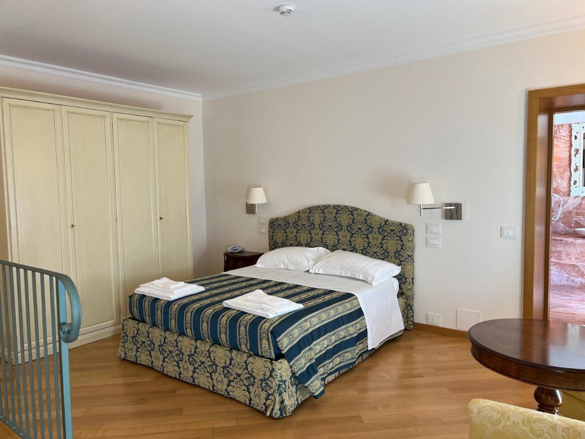 Domus Stella Maris - Casa Per Ferie Hotell Ancona Eksteriør bilde