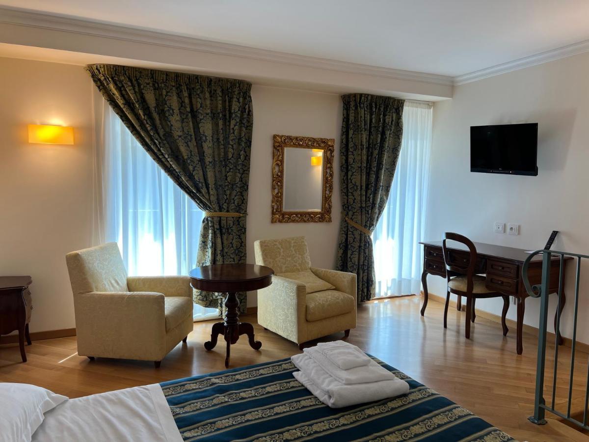 Domus Stella Maris - Casa Per Ferie Hotell Ancona Eksteriør bilde