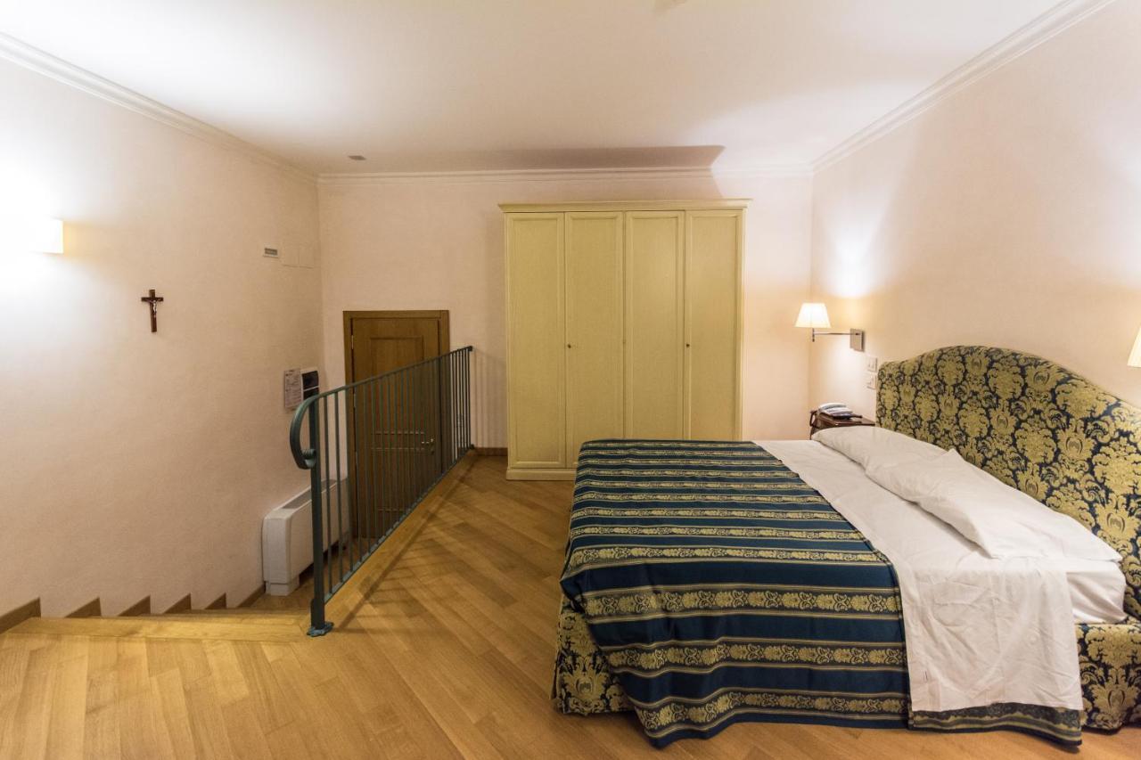 Domus Stella Maris - Casa Per Ferie Hotell Ancona Eksteriør bilde